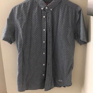 Short sleeve button down